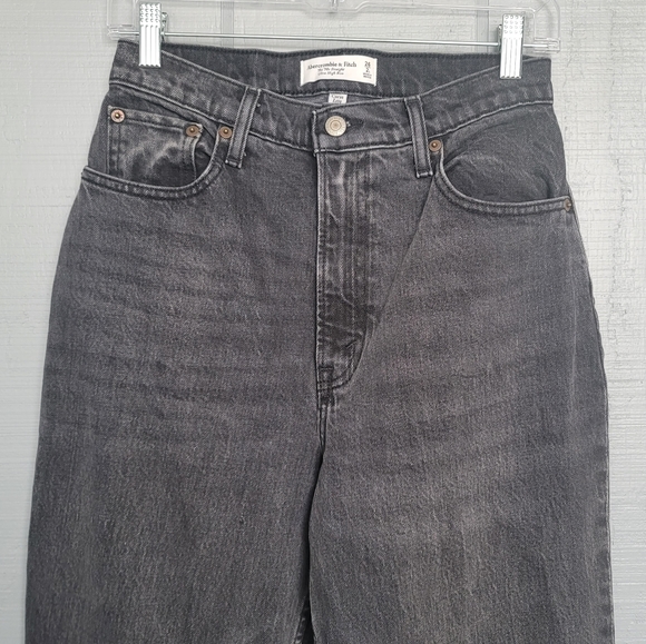Abercrombie & Fitch Curve Love The 90s Straight Ultra High Rise. Size 26… - Picture 4 of 7